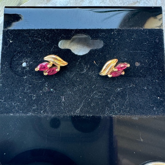 14k Yellow Gold Ruby Stud Earrings - Picture 5 of 6